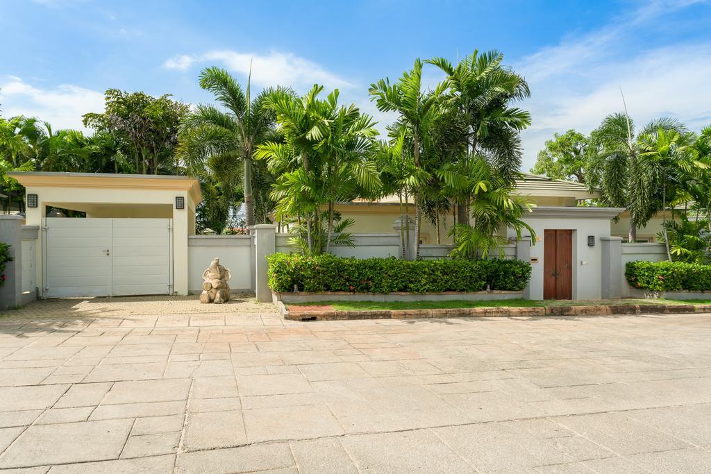 Luxury Pool Villa 3Br 6-8 Persons (Adults Only) Pattaya Dış mekan fotoğraf